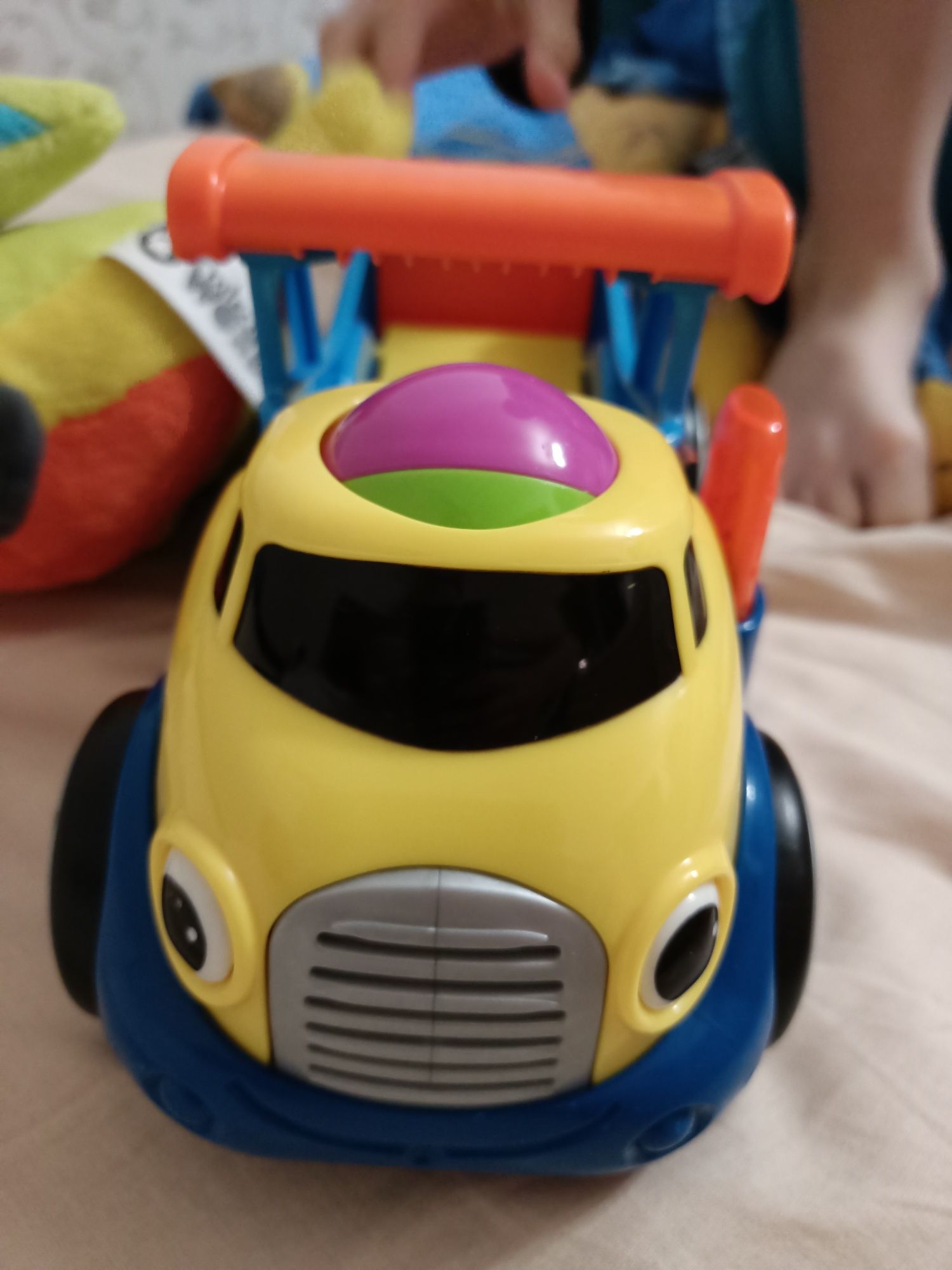 Автівка Fisher Price Вантажівка Автомобіль від пів рочку до 5