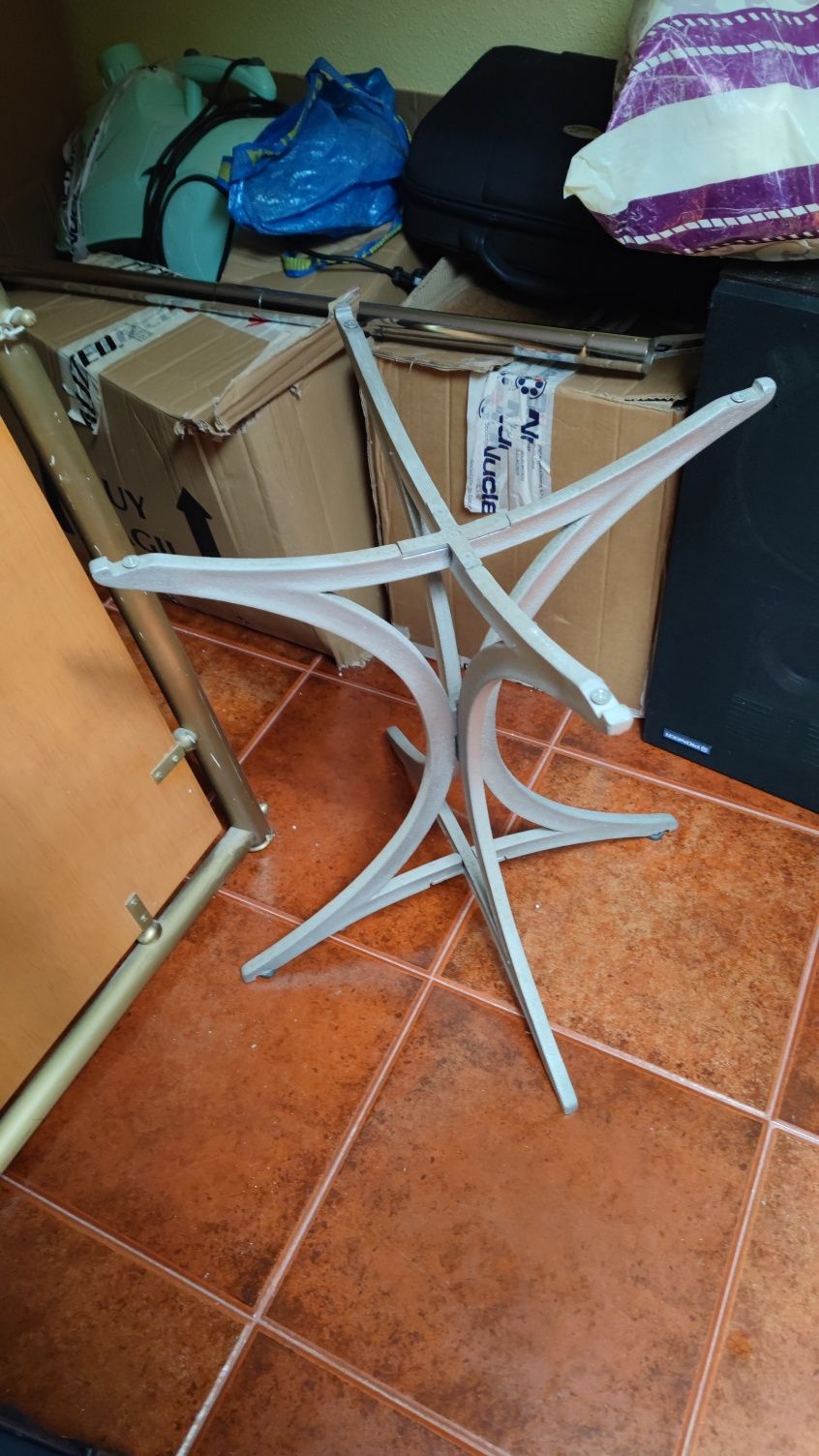 Vendo mesa de apoio