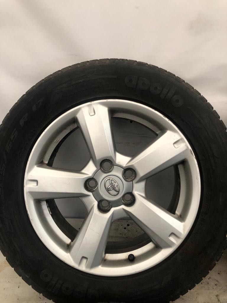 Felgi aluminiowe TOYOTA 17 5x114,3