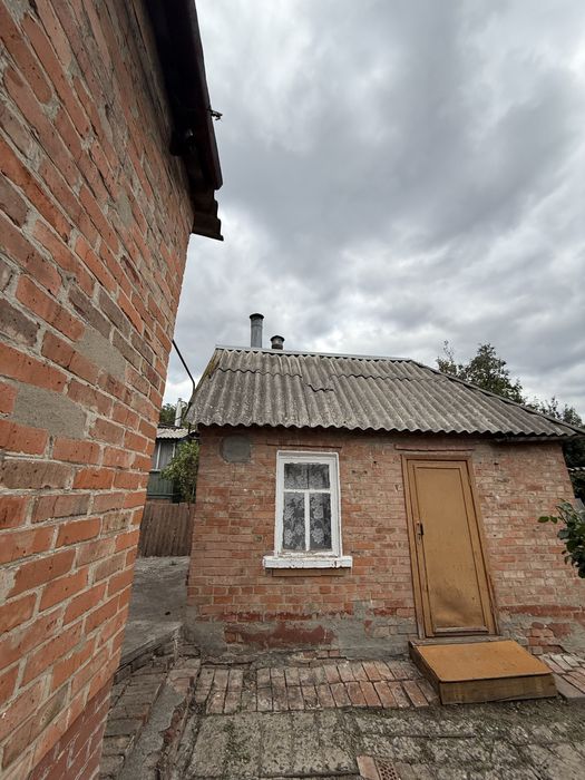 Продается хороший газифицированый дом. Славянск.