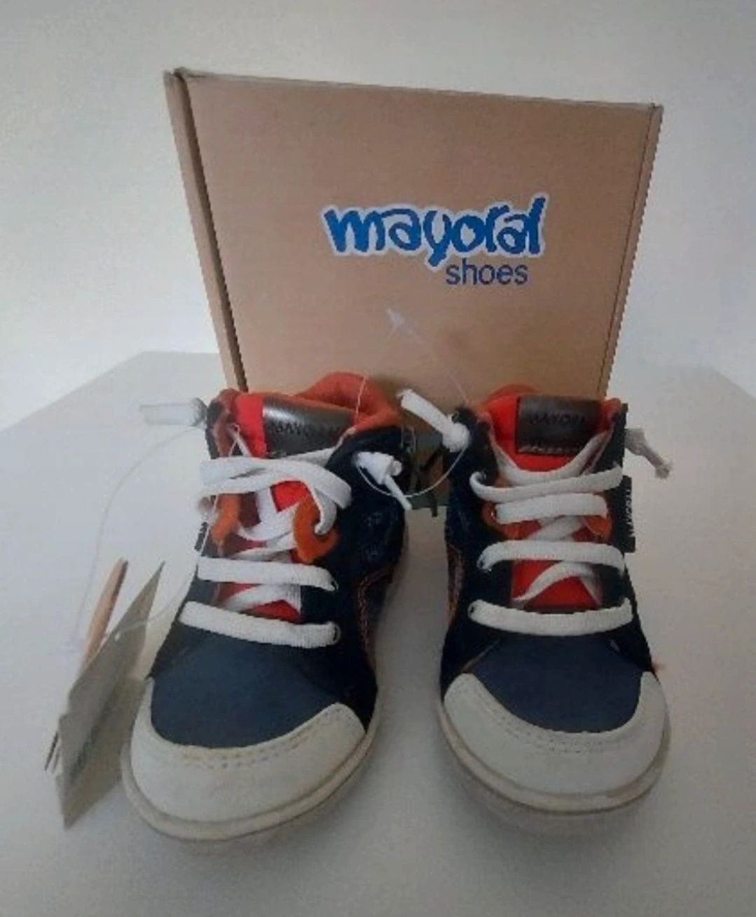 NOWE Buty Mayoral r 22 (wkł. 14 cm) Skóra Tenisówki Trampki Wiosna
