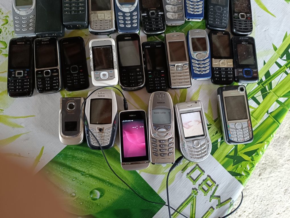 Telemóveis Nokia antigos