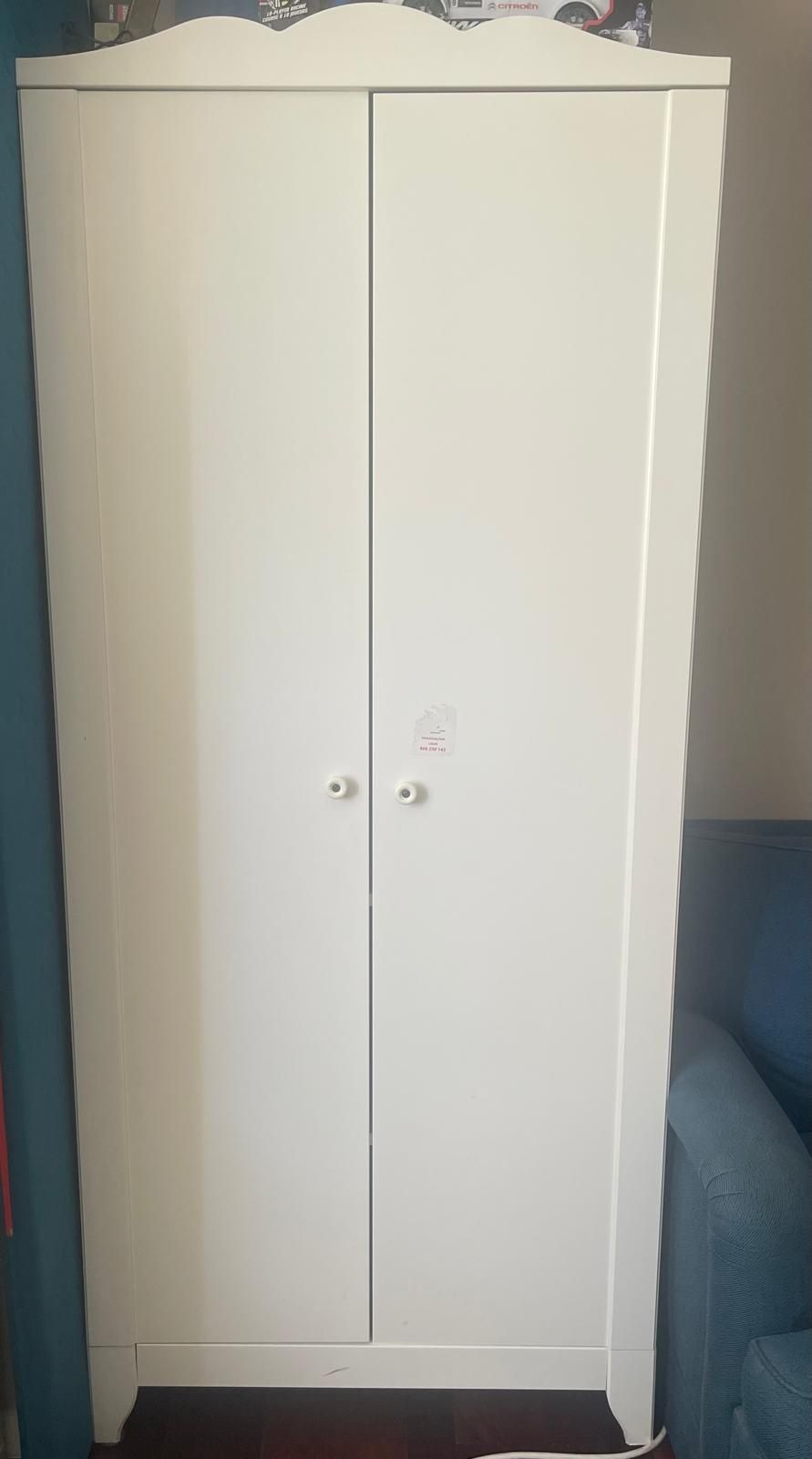 Vendo Vários móveis - Ler descrição com os preços