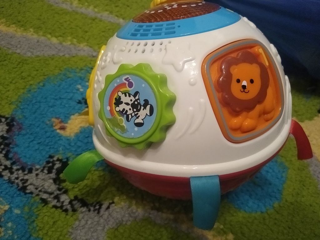 Edukacyjna hula kula vtech grająca piłka