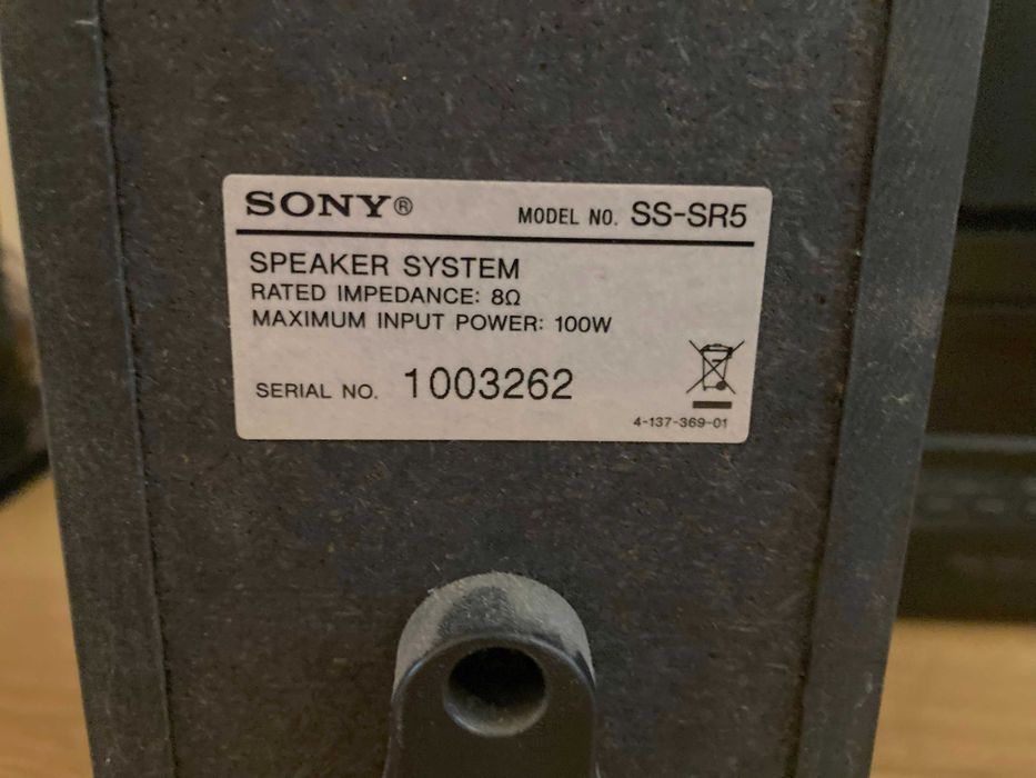Amplituner SONY STR-DH510 głośnikami i subworferem SS-SR5