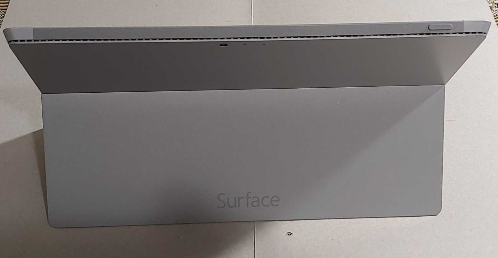 Отличный Microsoft Surface Pro 3 (256GB / Intel i5),