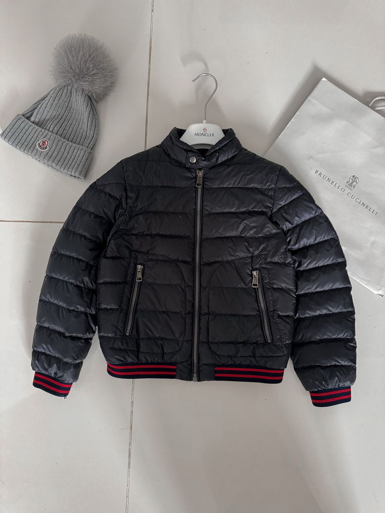 Куртка демісезон пуховик бомбер Moncler