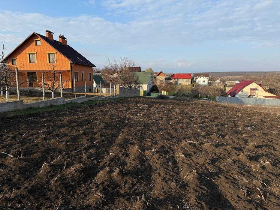 Продам земельну ділянку 11 соток Кам'янець-Подільський