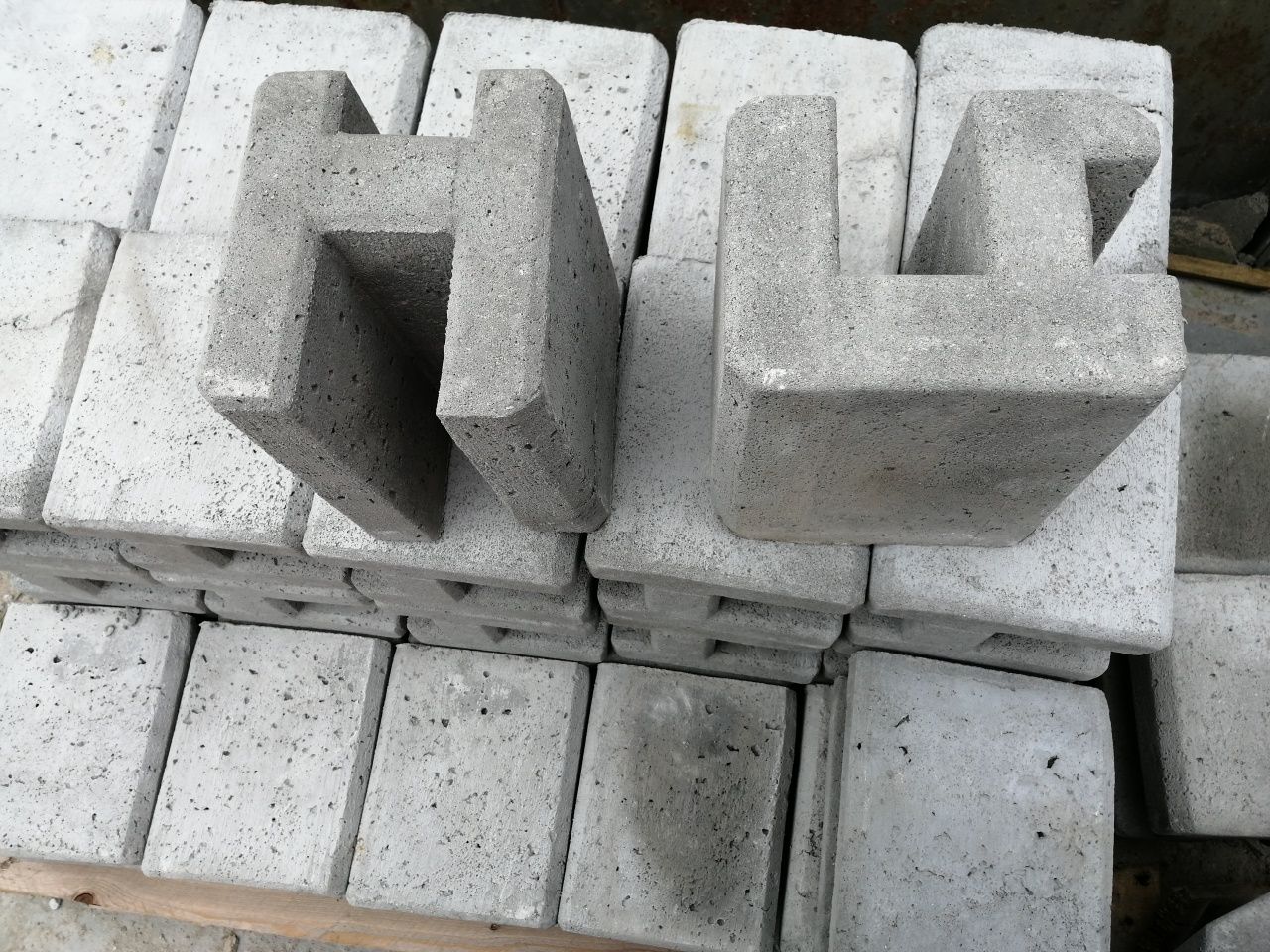 Podmurówka betonowa