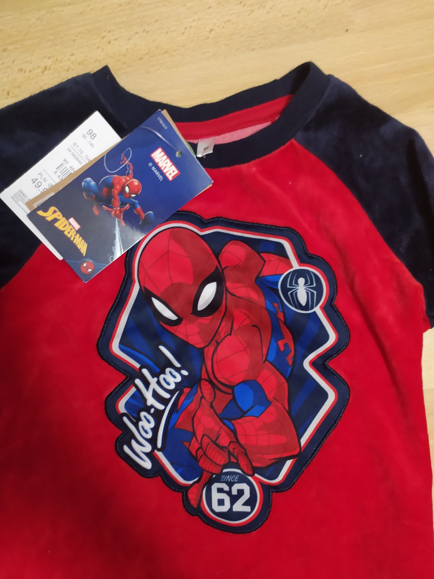 Welurowy dres Spiderman roz 98 z cool club  nowy