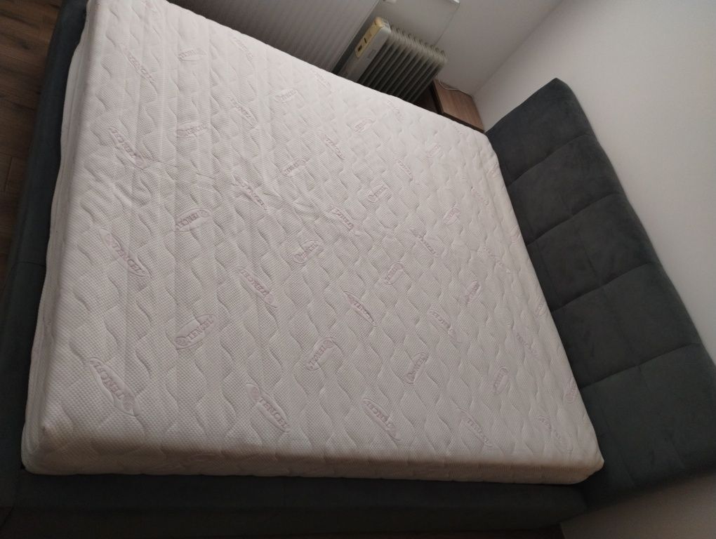 Łóżko tapicerowane 180x200 + materac