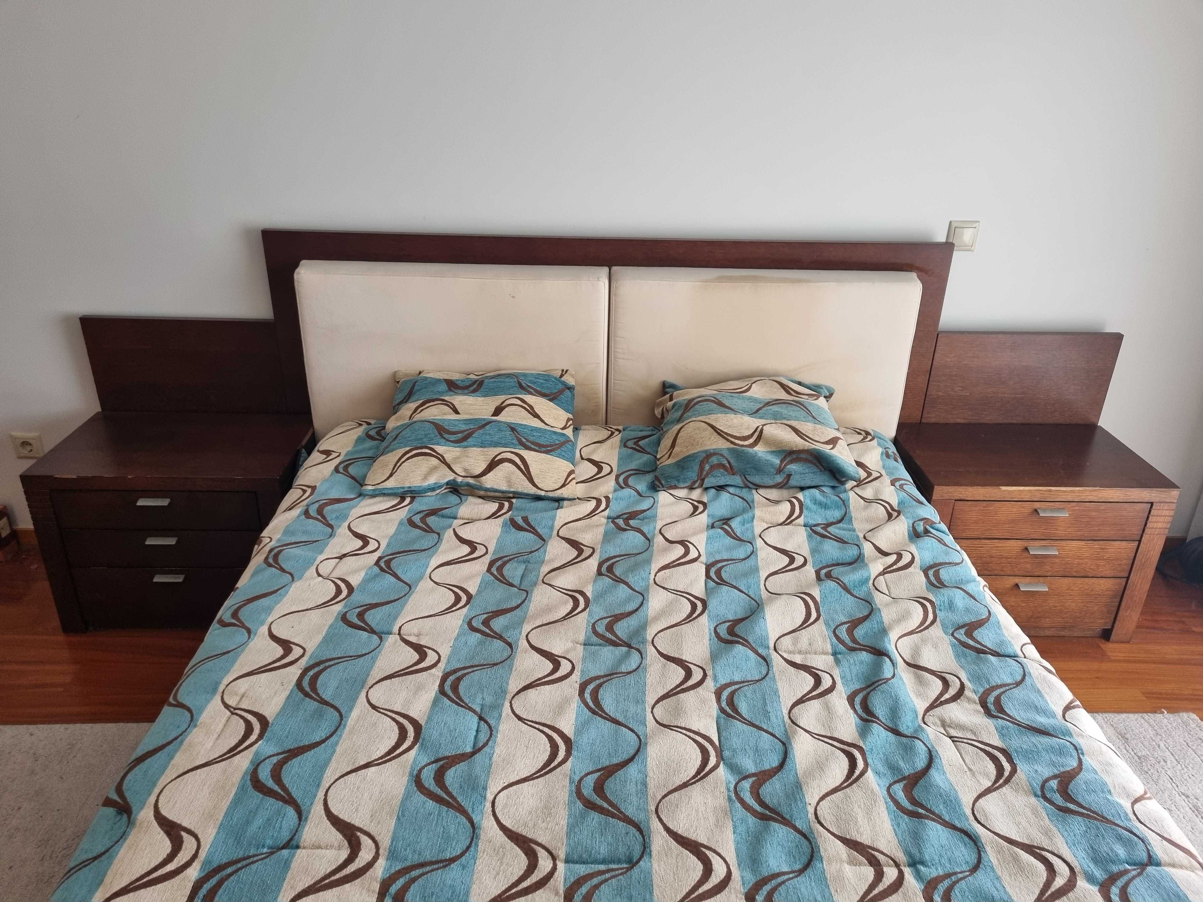 Quarto completo           .