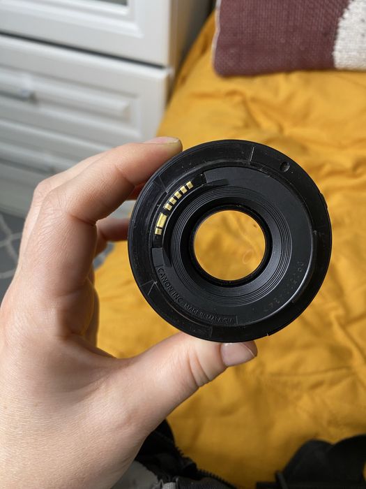 объектив Canon 50mm 1.8