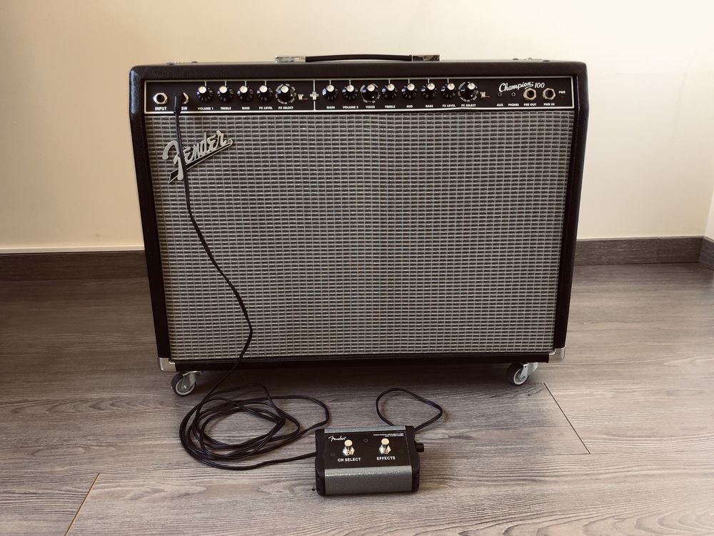 Amplificador FENDER CHAMPION 100