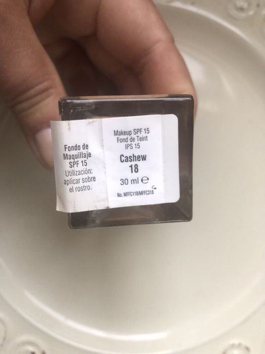 ELIZABETH ARDEN Тональная основа Perfectly Nude Makeup SPF 15