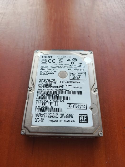 Зовнішній диск  750 гб usb 3.0  HITACHI