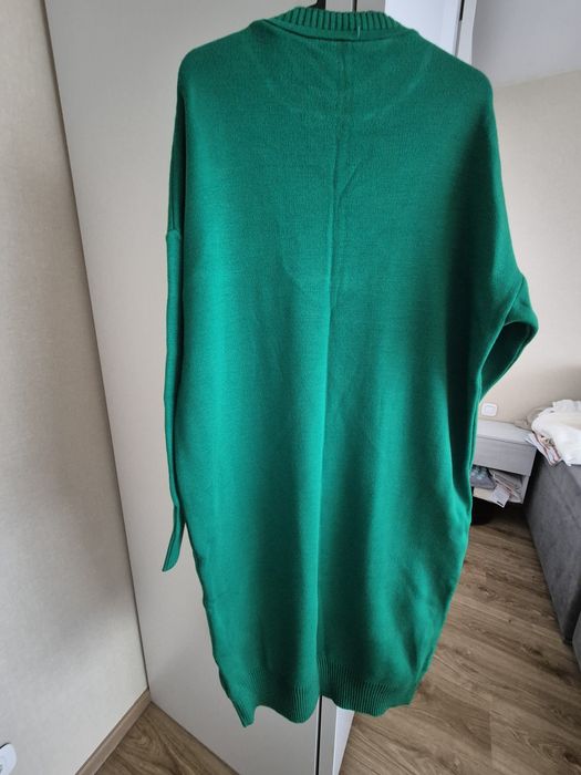 Вязана жіноча сукня