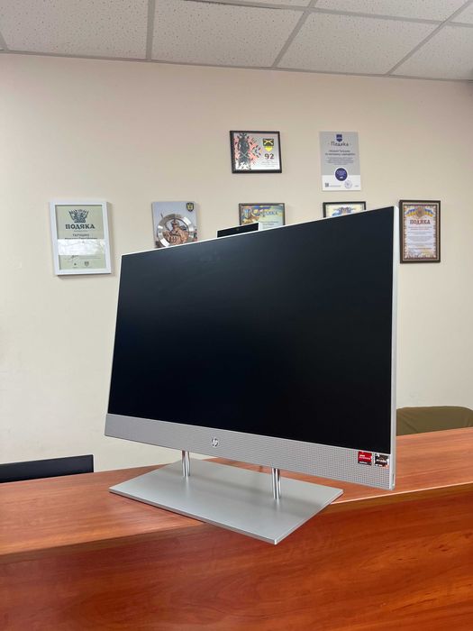 Моноблок HP All-in-One 27·Ryzen 5 4500U·16ГБ+SSD 512·27"відеокарта 2ГБ