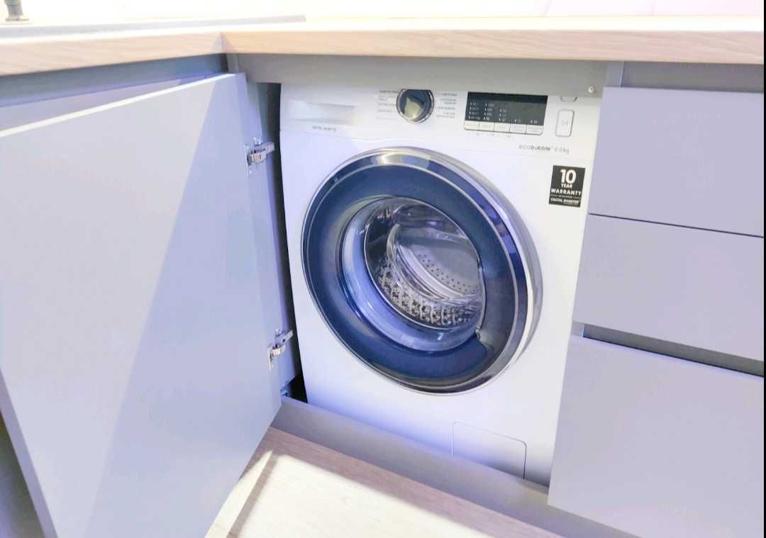 Продам 2 к.кв. Роганский жилмассив PP6