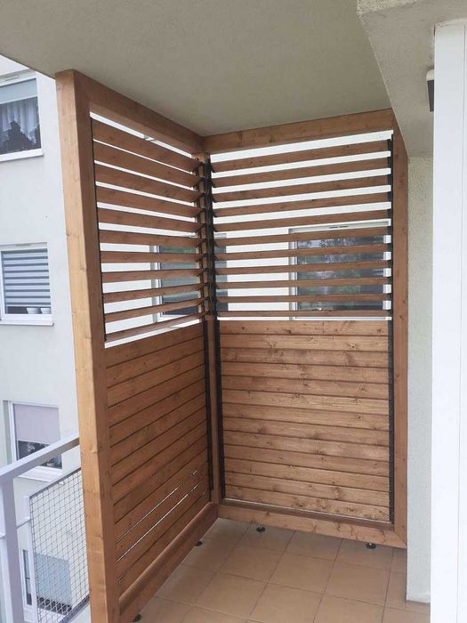 Żaluzja tarasowa zabudowa tarasu drewniana deseczki prowadnice kpl