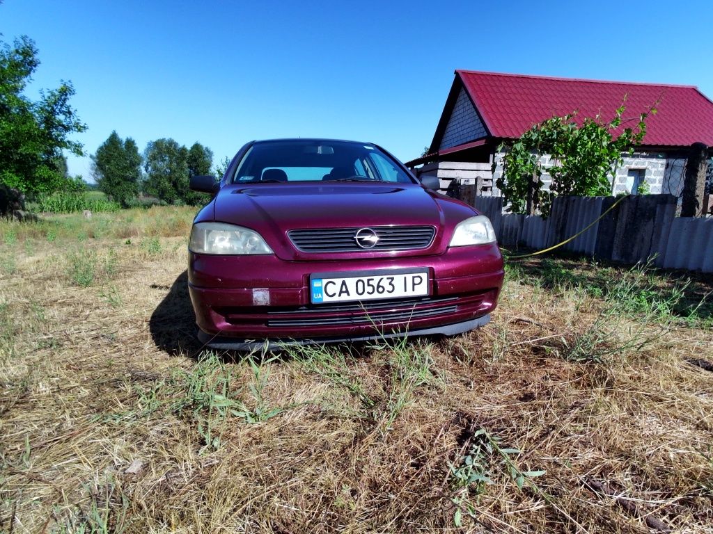 Opel Astra G 1.4 бензин