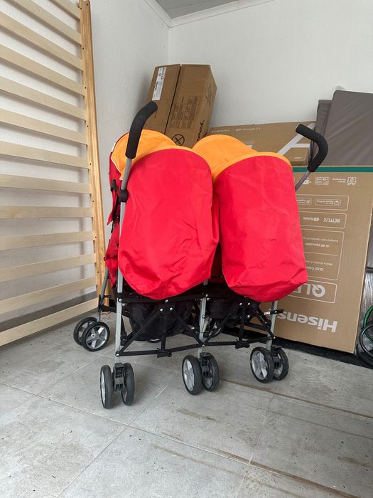 Carrinho duplo – adequado para levar no avião