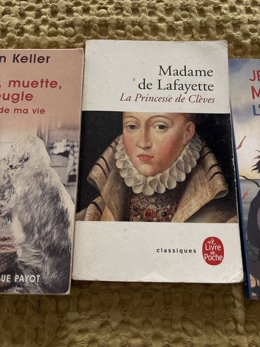 3 livros em frances