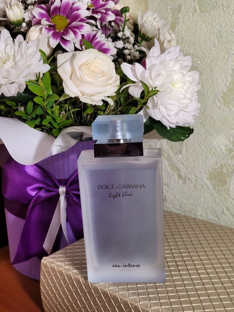 Жіночий парфум Dolce&Gabbana Light Blue Eau Intense ОРИГІНАЛ.