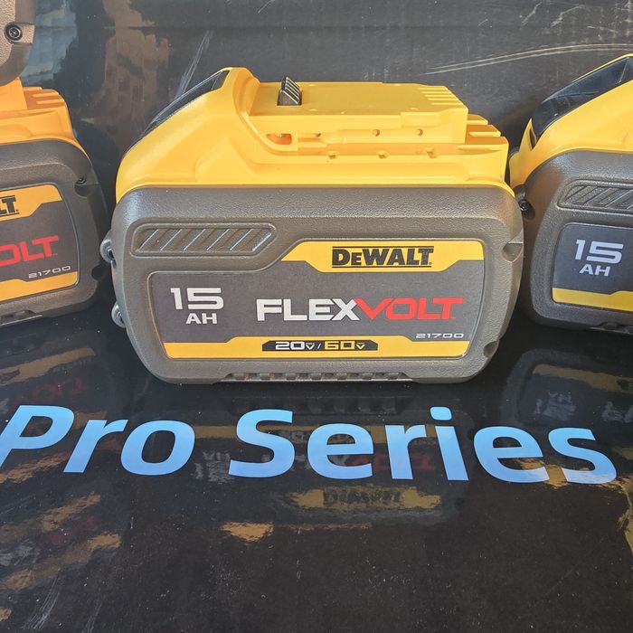 DeWALT 15Ah FlexVolt батарея, акумулятор, 10Ah/5Ah 21700 деволт