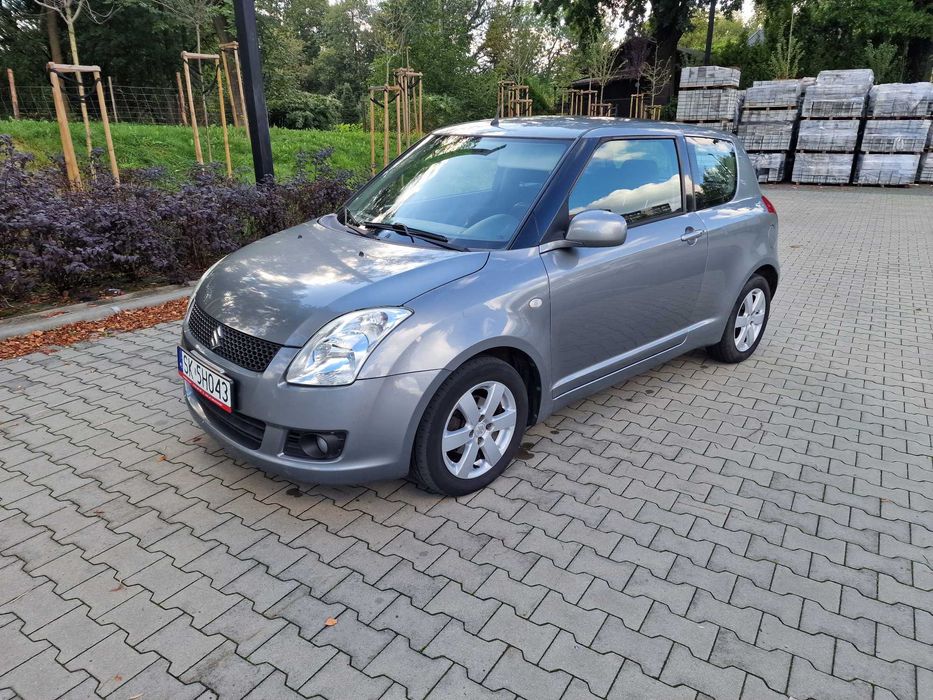 Suzuki Swift 1.5 102KM benzyna keyless go bez rdzy z Niemiec