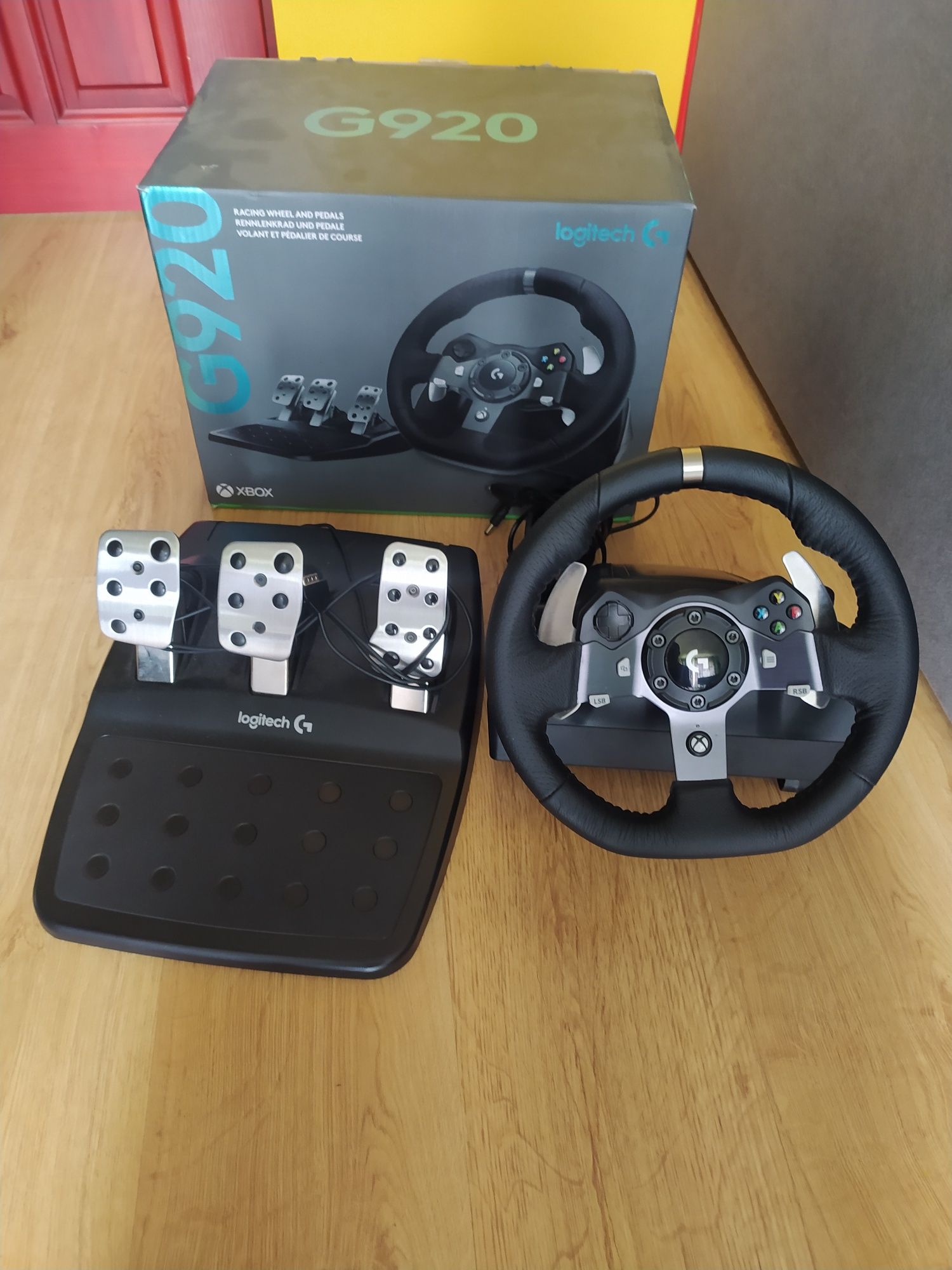 Kierownica Logitech G920