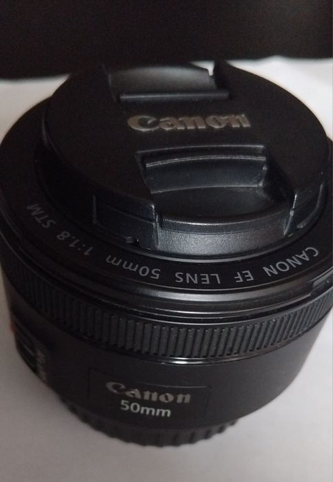 Aparat Canon EOS 550D + dwa obiektywy