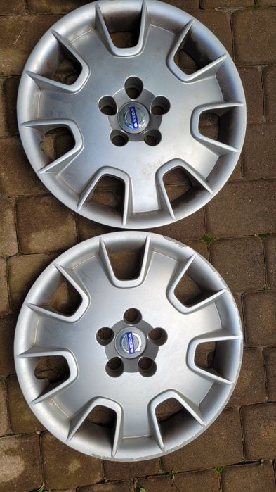 Kołpaki volvo  xc70, s60, r16