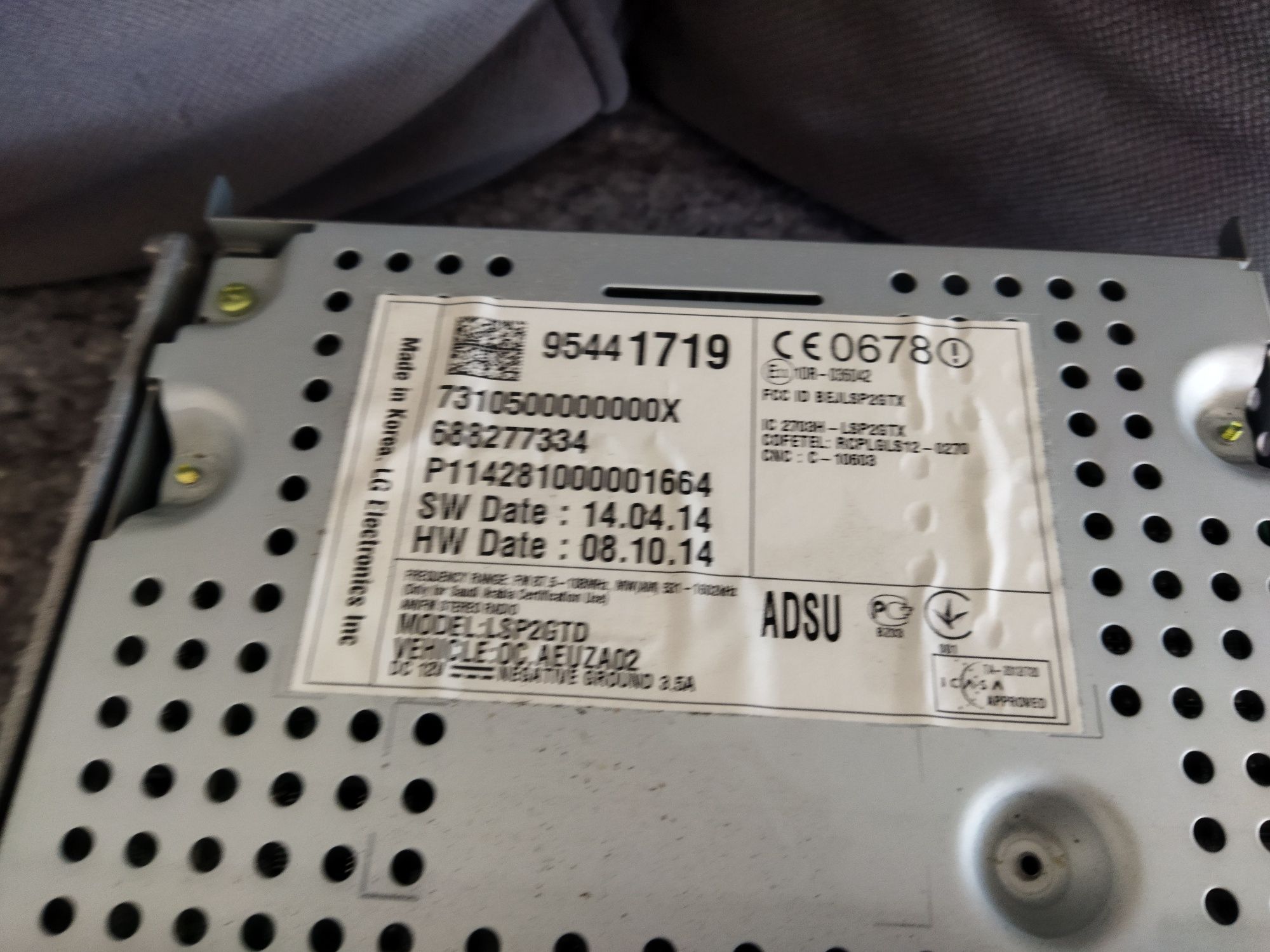 Radio opel corsa e
