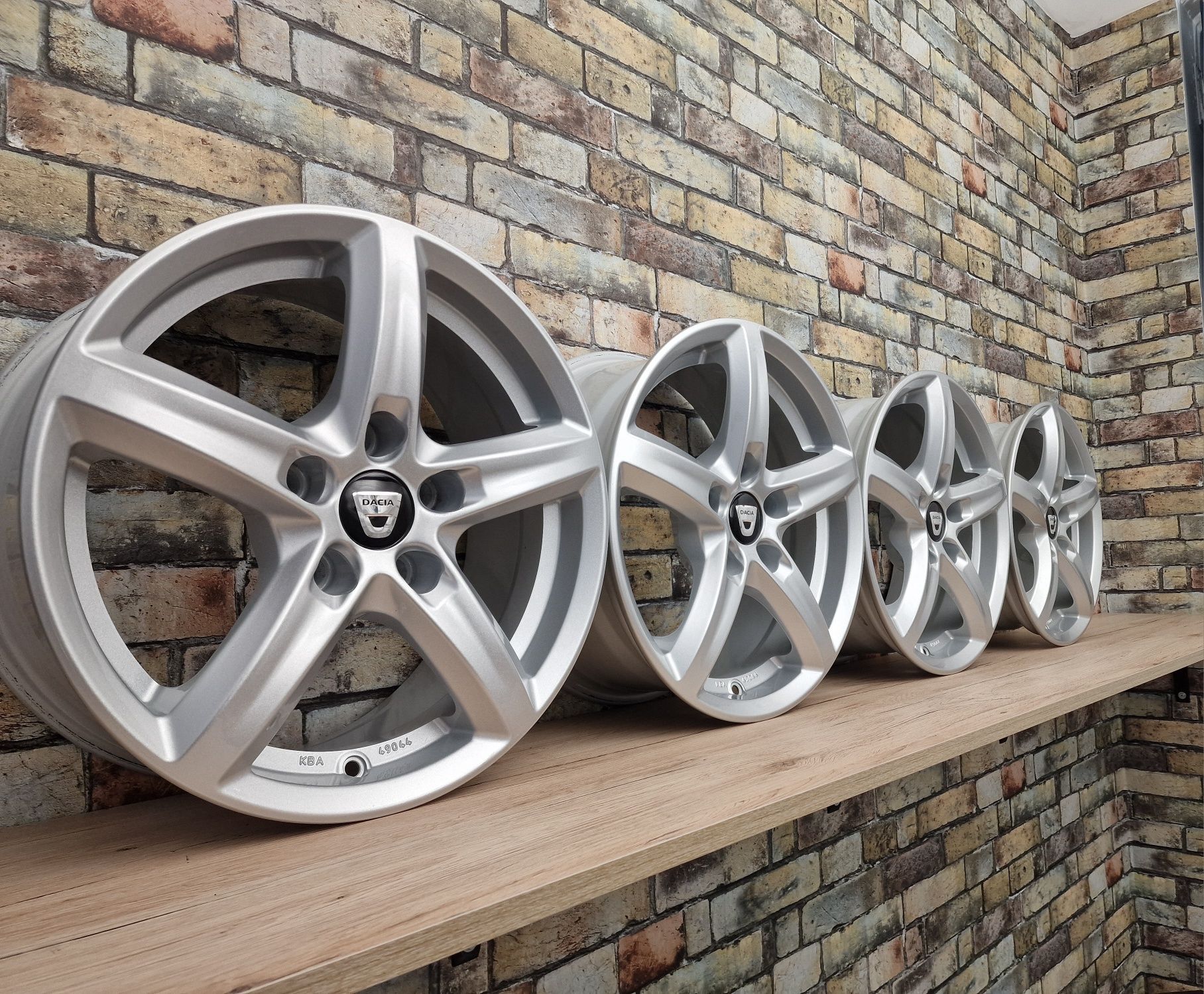 Felgi Aluminiowe 16' 5x114,3 DACIA Duster RENAULT Fluence