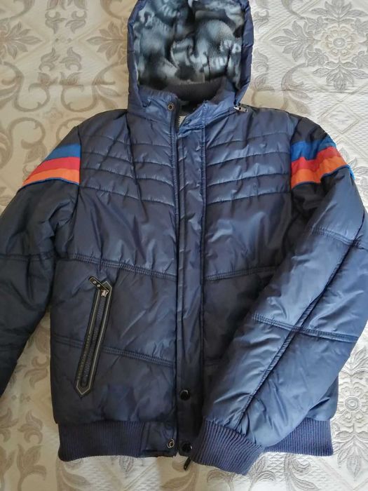 Продам куртку для хлопця