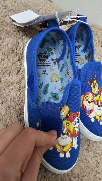 Trzewiki chłopięce buty na rzepy oraz kapcie psi patrol rozmiar 30