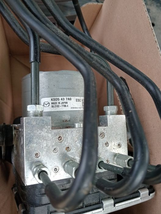 ABS mazda 3bn,bm,6gj cx5 -блок abs