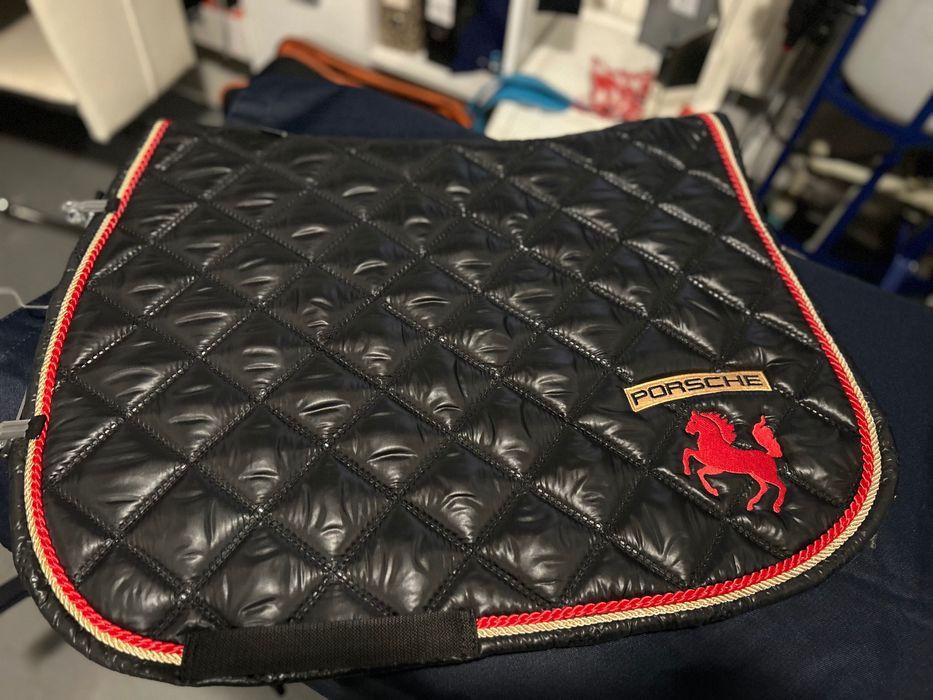 Czaprak skokowy vs cob PORCHE