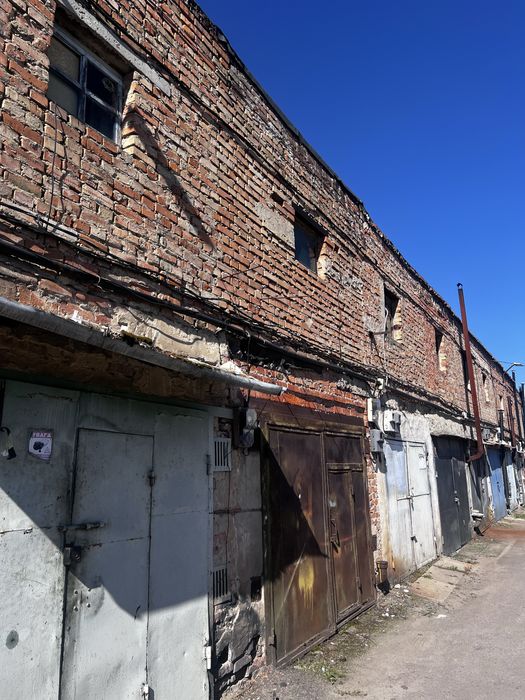 Продам гараж у кооперативі кристал