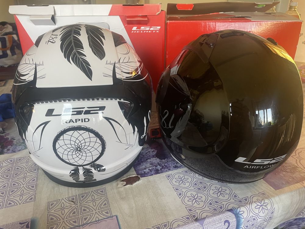 Vendo dois capacetes