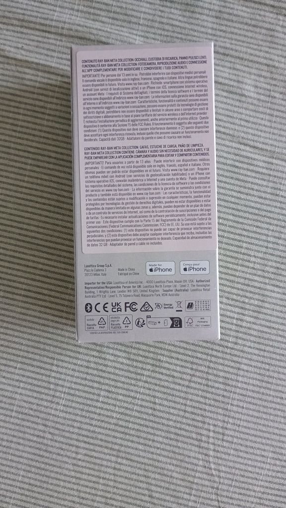 Ray-Bab okulary przeciwsłoneczne Meta RW4006 Wayfarer