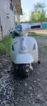 Дитячій скутер Vespa
