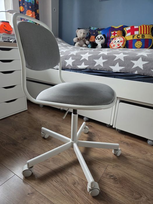 IKEA ORFJALL dziecięce krzesło biurowe jasnoszary