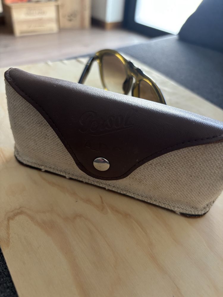 Oculos de sol persol edição limitada APC