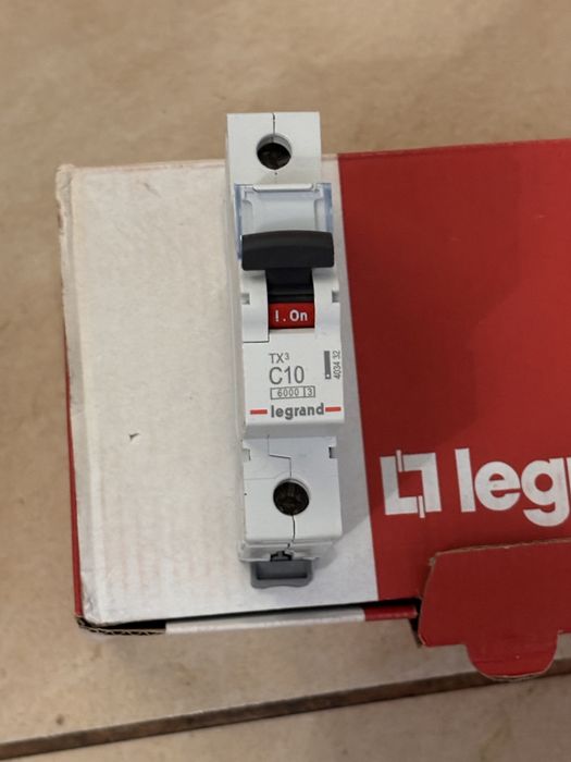Bezpiecznik C10 (dostepne 10 sztuk) nowe Legrand