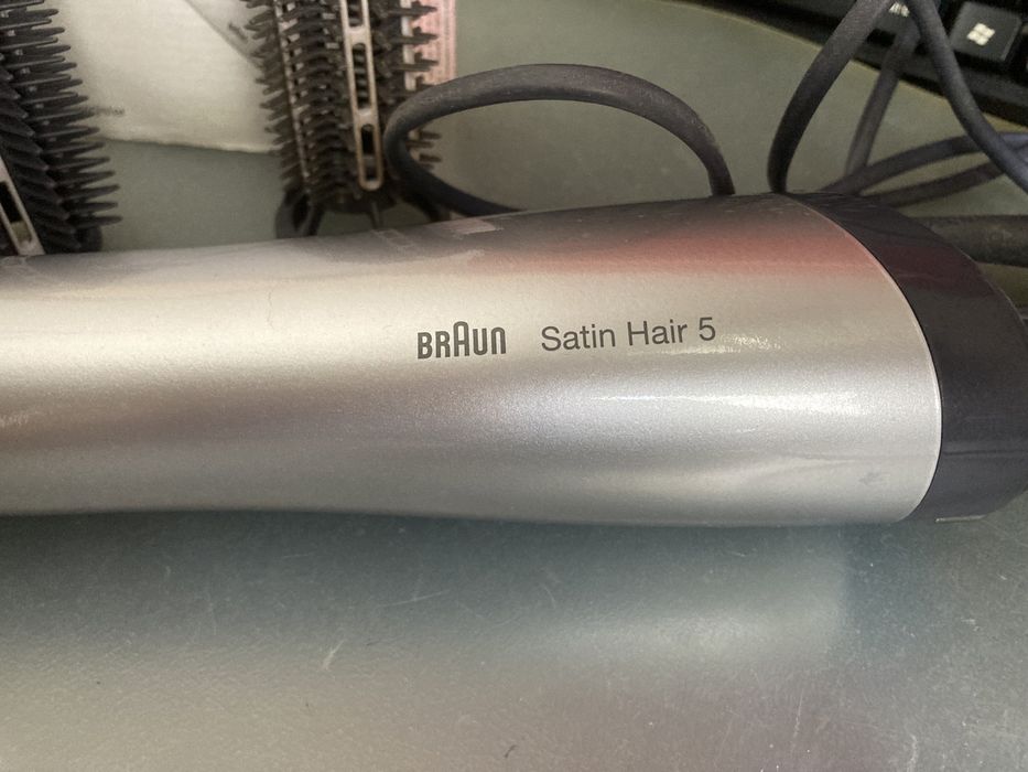 Escova modeladora de cabelo BRAUN