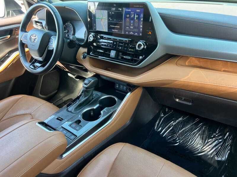 2021 Toyota Highlander