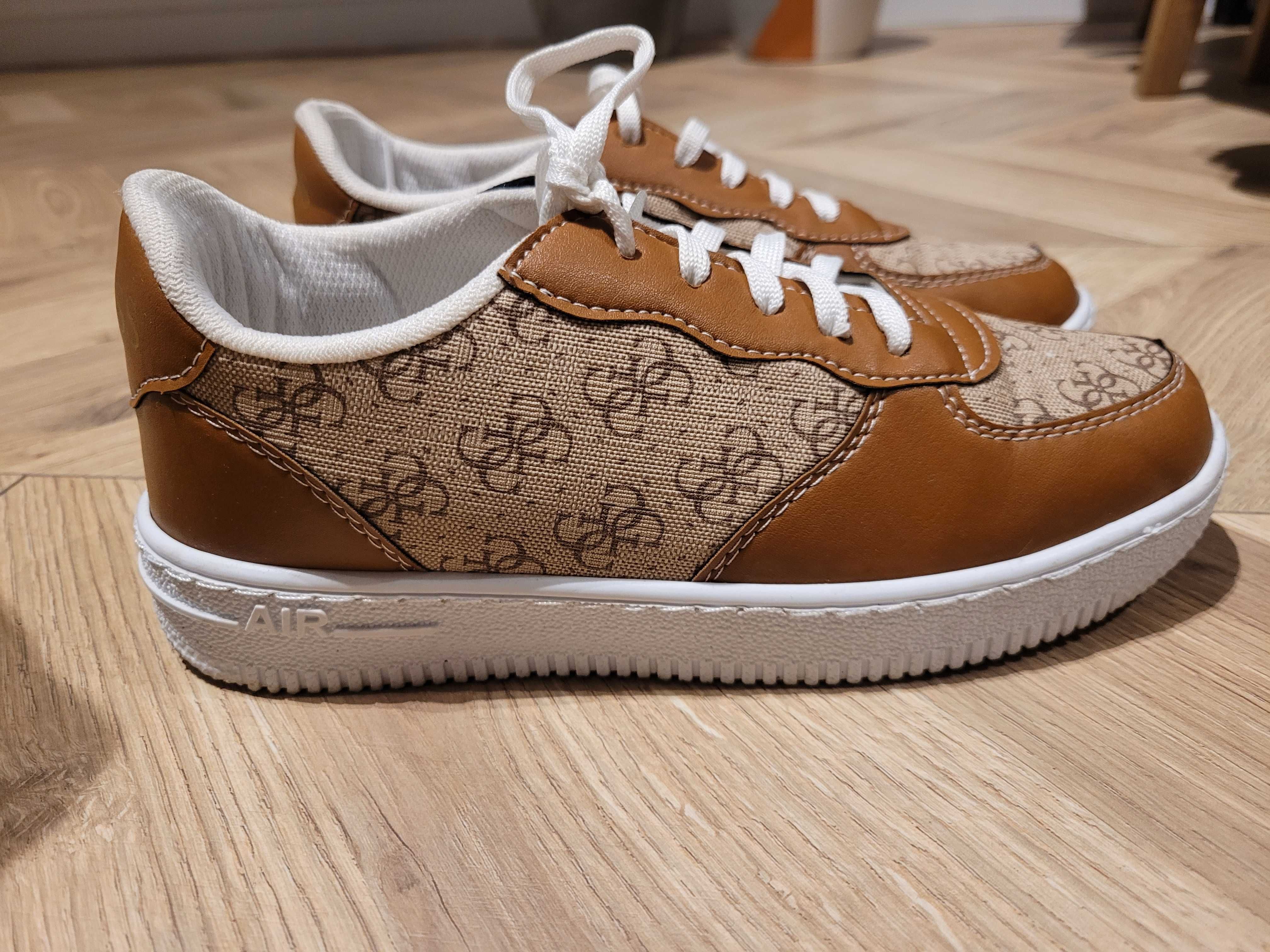 Trampki / sneakersy guess