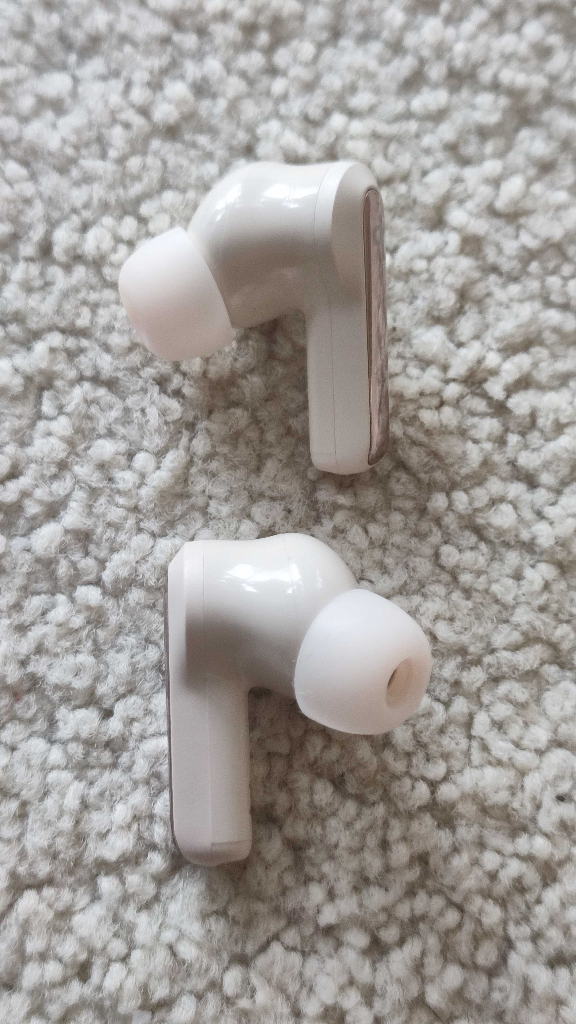 Soundcore P3i ANC 4 mikrofony 36 h bateria Bluetooth 5.2 beżowe
